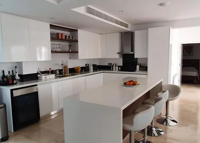 The Family Nest In Cyprus * パ フォス