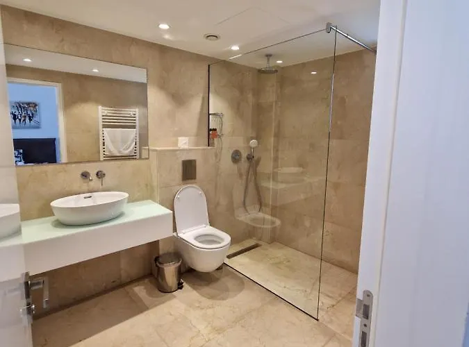 The Family Nest In Cyprus * パ フォス