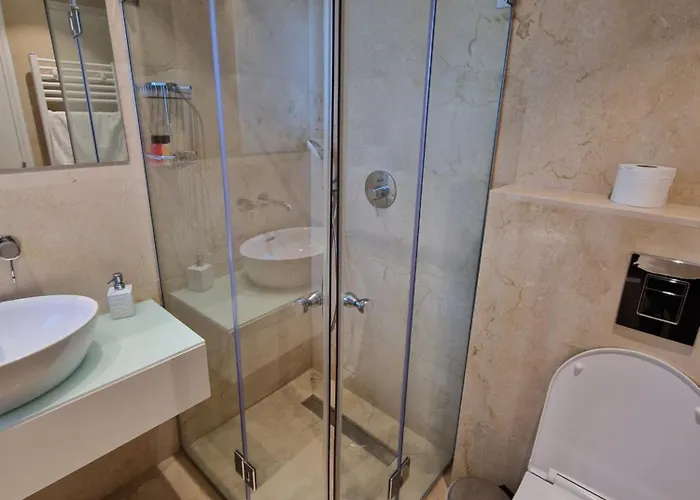 The Family Nest In Cyprus * パ フォス